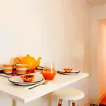 Comfortable And Bright - Appartement Lissabon