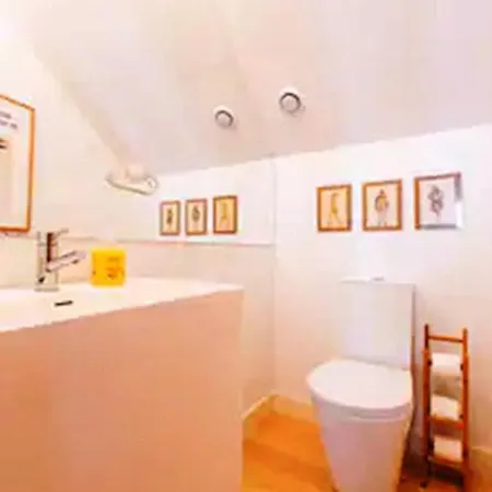 Comfortable And Bright - 公寓 *